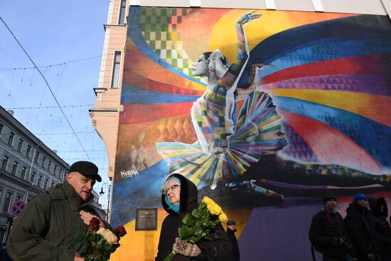 Открытие памятника Майе Плисецкой в Москве