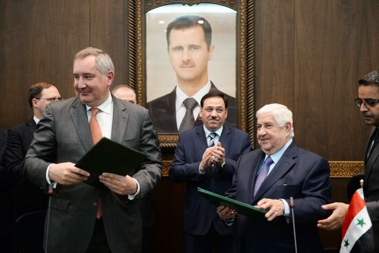 Визит вице-премьера РФ Д. Рогозина в Сирию