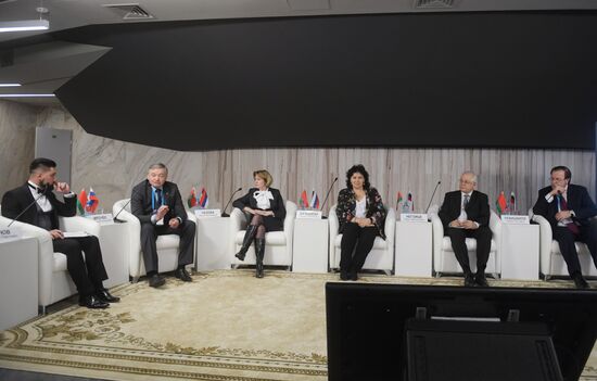 Форум "Инновационная медицина в Союзном государстве: перспективы развития"