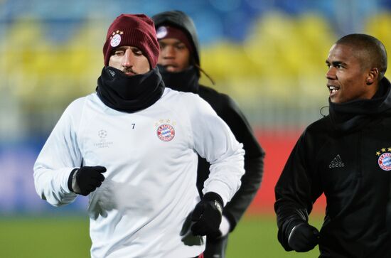 Футбол. Лига чемпионов. Тренировка ФК "Бавария"