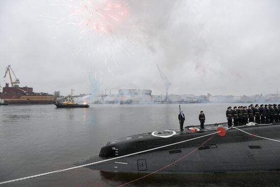 Передача подлодки "Колпино" ВМФ России