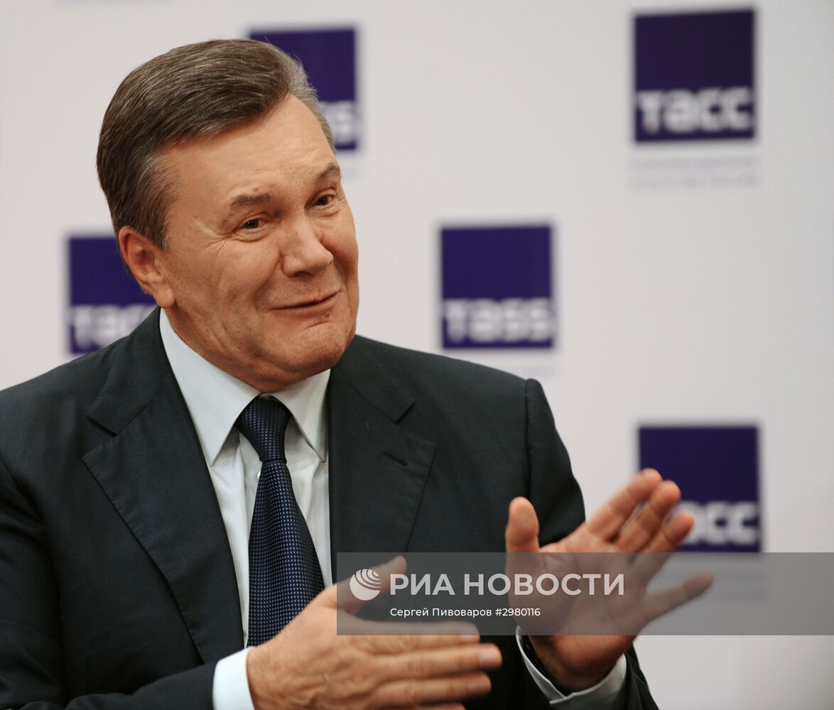 Пресс-конференция экс-президента Украины В. Януковича в Ростове-на-Дону