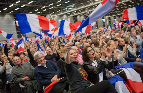 Предвыборное выступление Франсуа Фийона в Париже