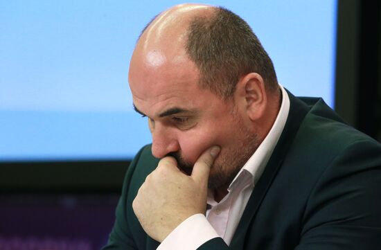 П/к, посвященная подведению итогов развития сетей сотовой связи в Москве и Московской области в 2016 году