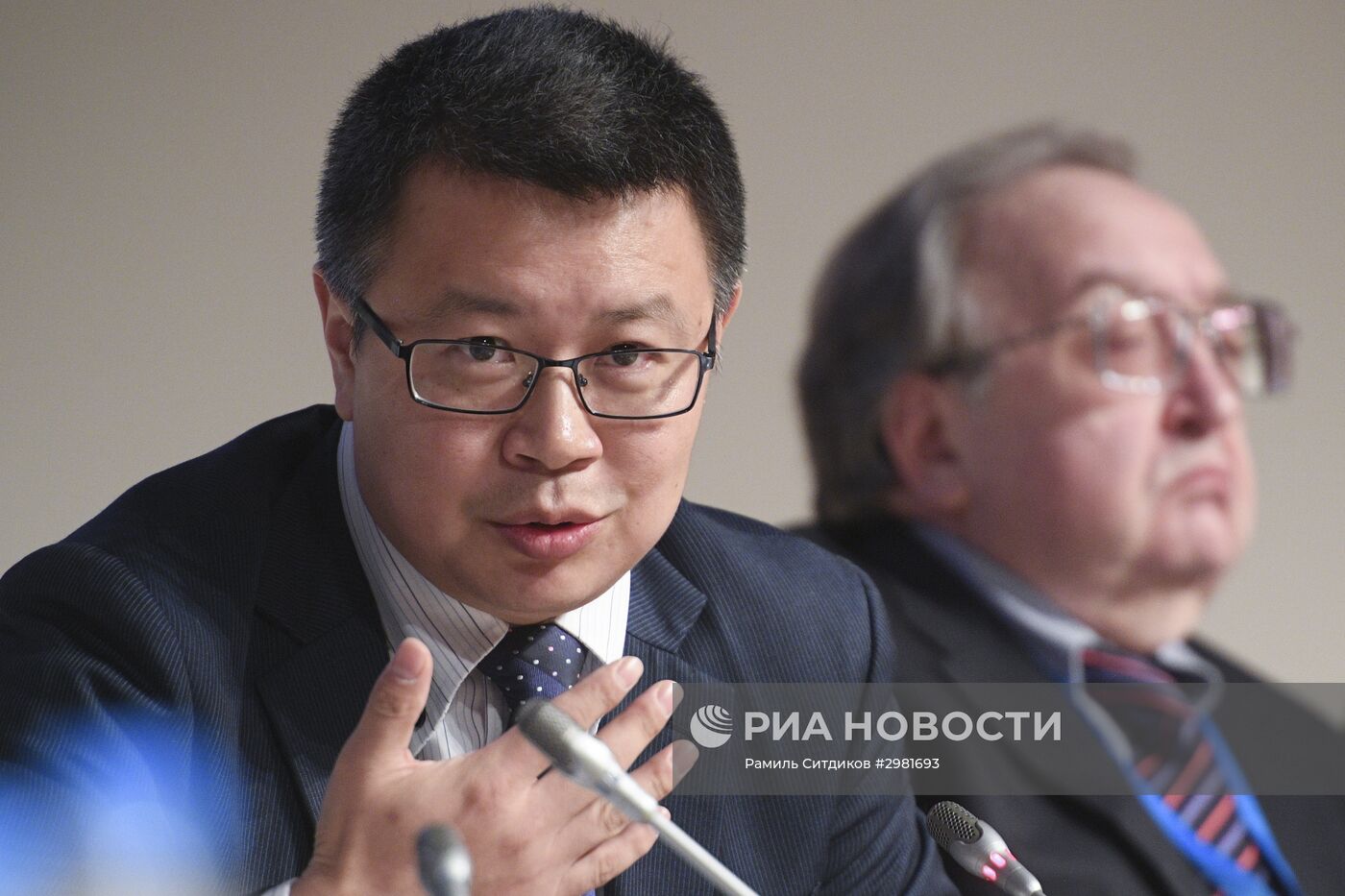 Международный форум "Примаковские чтения". День первый Международный форум "Примаковские чтения". День первый