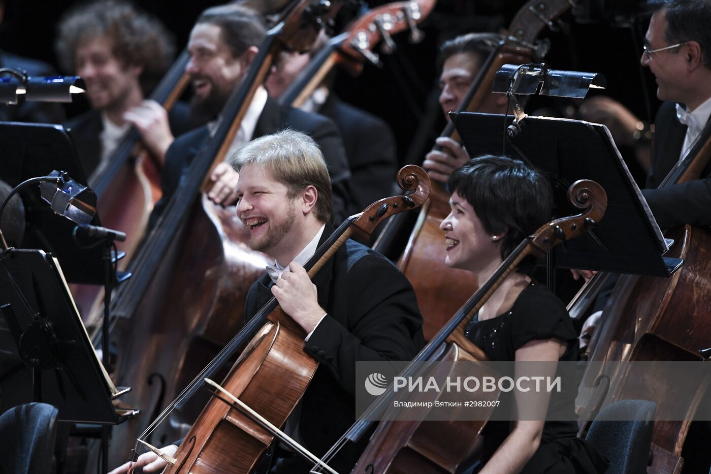 Юбилейный гала-концерт Госоркестра России и Госхора в Большом театре
