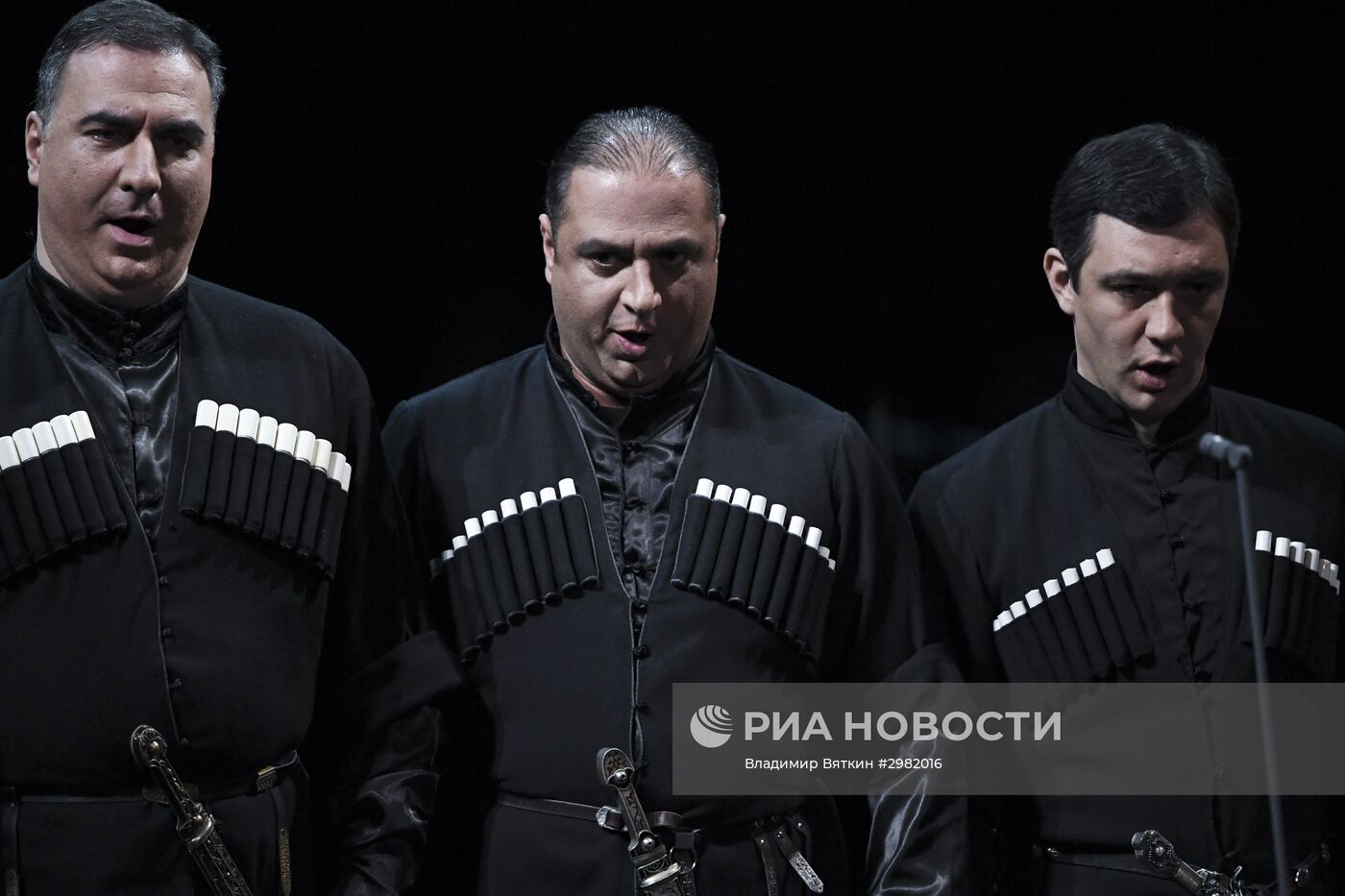 Юбилейный гала-концерт Госоркестра России и Госхора в Большом театре