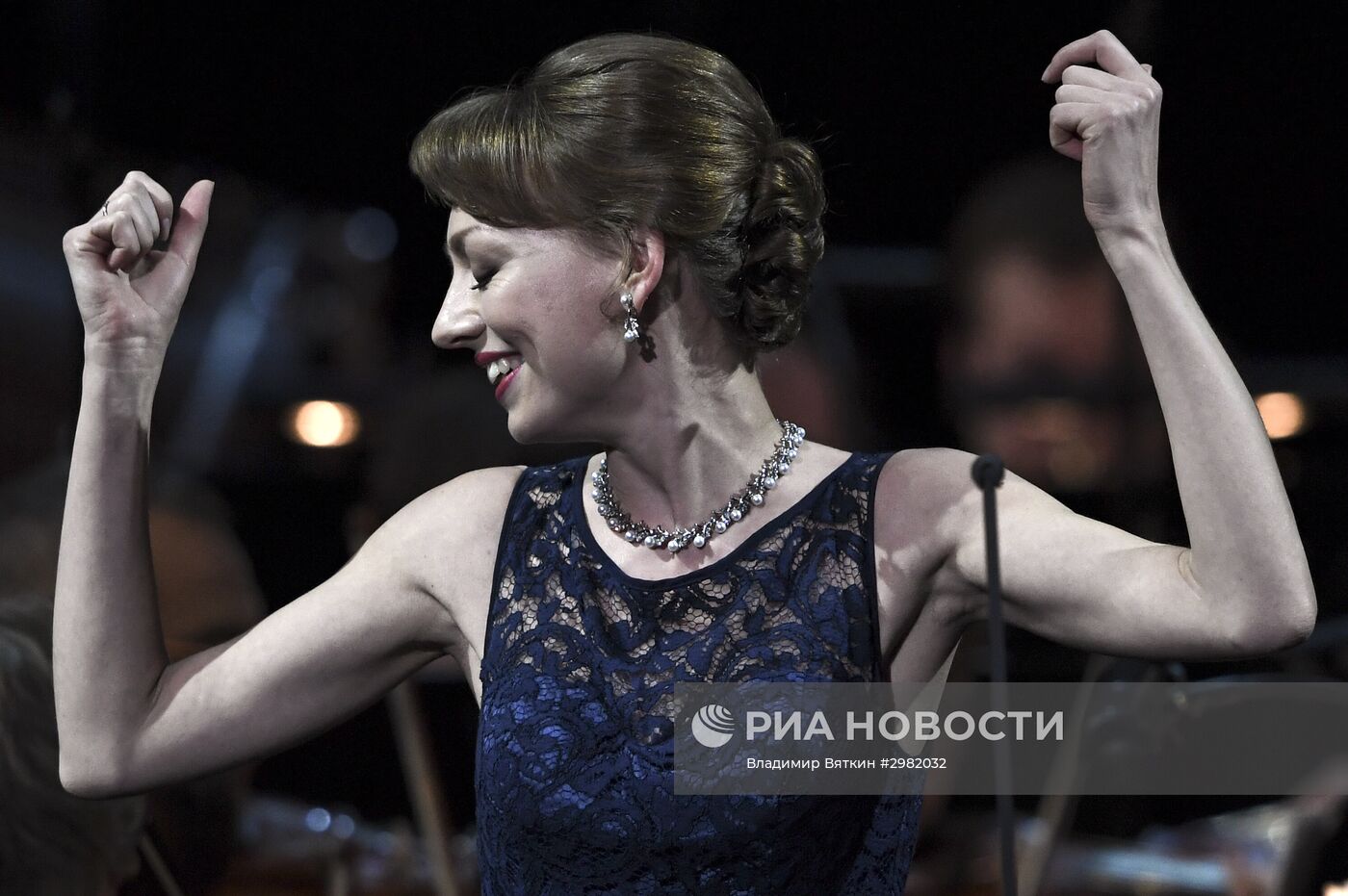 Юбилейный гала-концерт Госоркестра России и Госхора в Большом театре