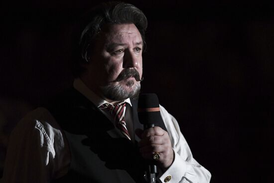 Юбилейный гала-концерт Госоркестра России и Госхора в Большом театре