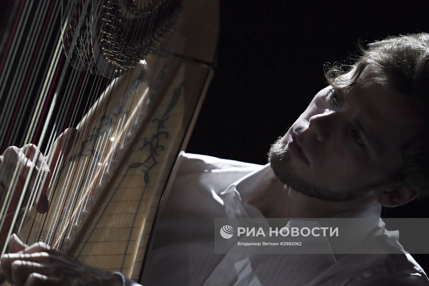 Юбилейный гала-концерт Госоркестра России и Госхора в Большом театре