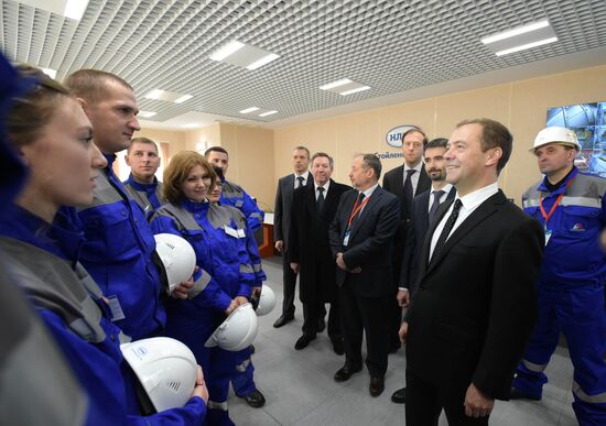 Премьер-министр РФ Д. Медведев посетил Стойленский ГОК