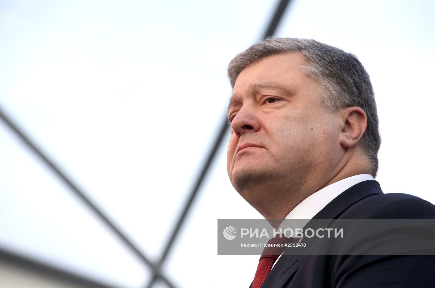 Завершается сооружение нового укрытия над четвертым энергоблоком Чернобыльской АЭС