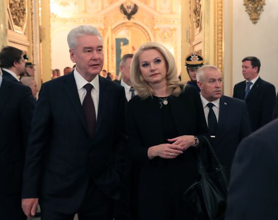 Ежегодное послание президента РФ В. Путина Федеральному Собранию