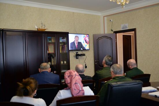 Трансляция ежегодного послания Владимира Путина Федеральному собранию