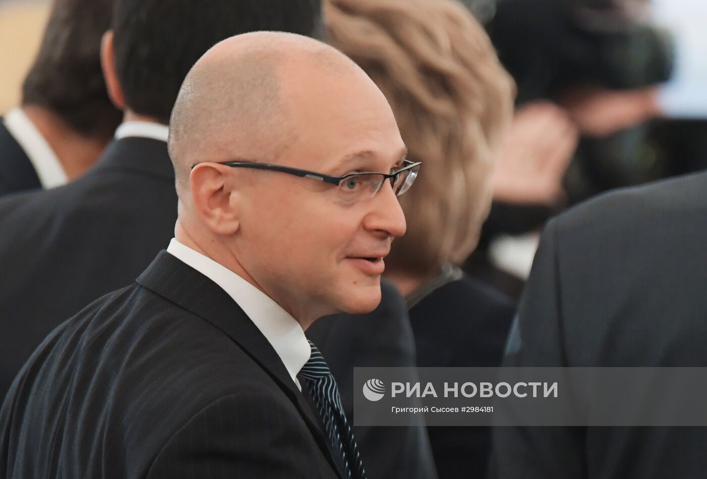 Ежегодное послание президента РФ В. Путина Федеральному Собранию