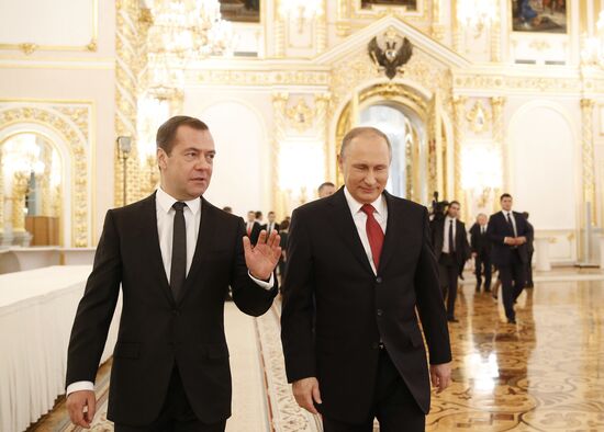 Ежегодное послание президента РФ В. Путина Федеральному Собранию