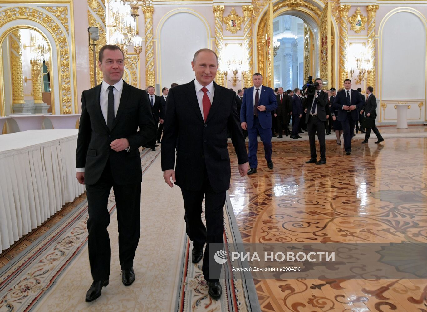 Ежегодное послание президента РФ В. Путина Федеральному Собранию