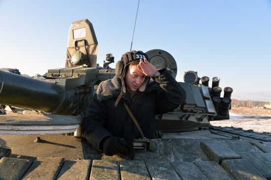 Воссозданная 90-я танковая дивизия ЦВО приступила к боевой учебе