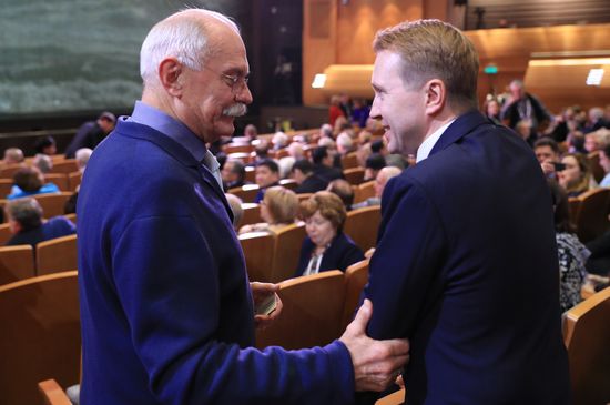 Рабочая поездка президента РФ В. Путина в Санкт-Петербург