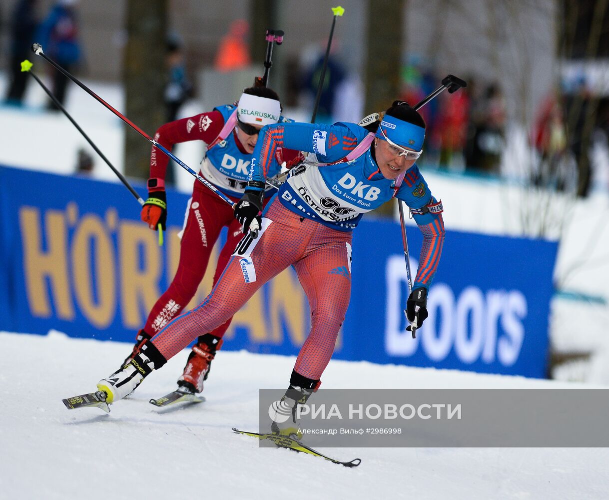 Биатлон. I этап Кубка мира. Женщины. Гонка преследования