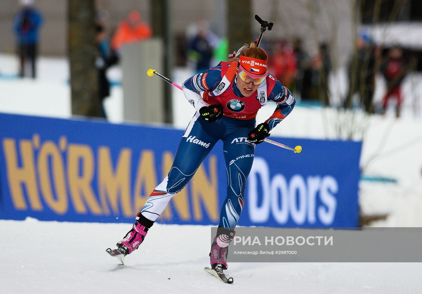 Биатлон. I этап Кубка мира. Женщины. Гонка преследования