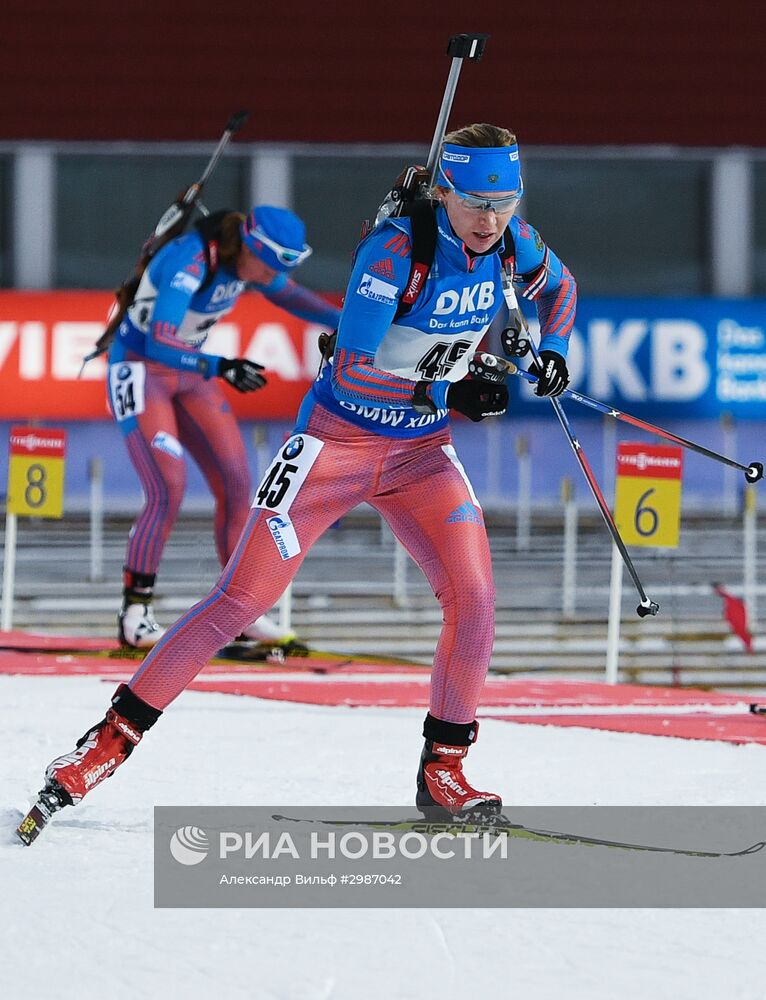 Биатлон. I этап Кубка мира. Женщины. Гонка преследования
