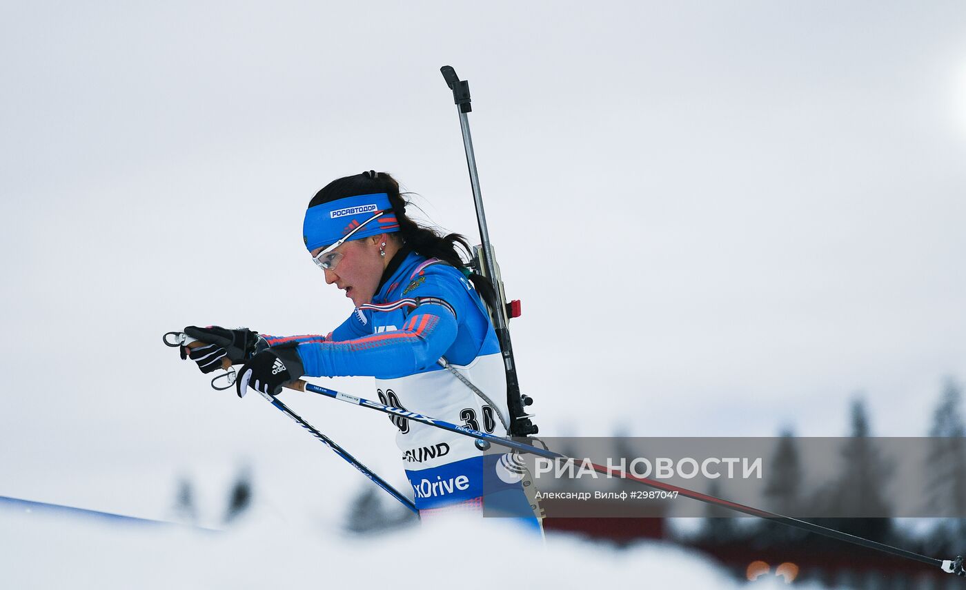 Биатлон. I этап Кубка мира. Женщины. Гонка преследования