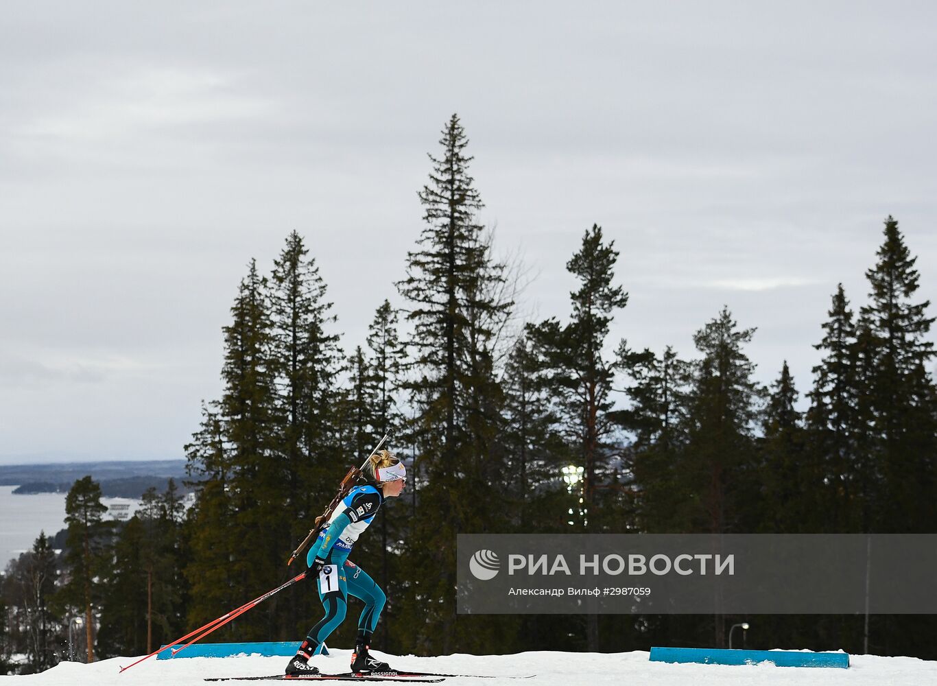 Биатлон. I этап Кубка мира. Женщины. Гонка преследования