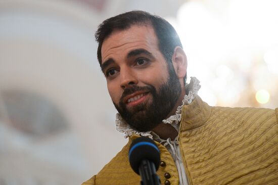 Брифинг актеров оперы "Дон Карлос"