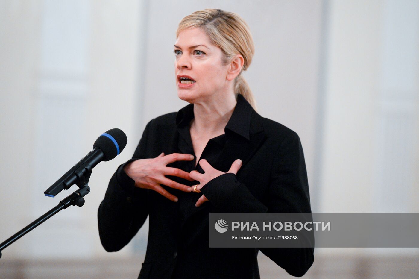 Брифинг актеров оперы "Дон Карлос"