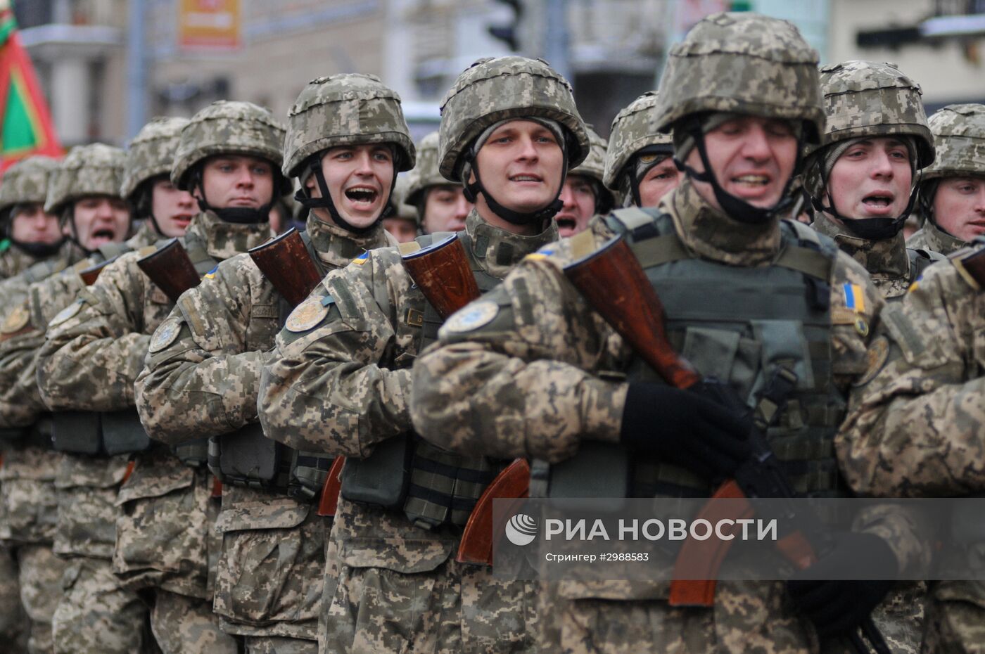 Празднование 25-й годовщины Вооруженных сил Украины во Львове