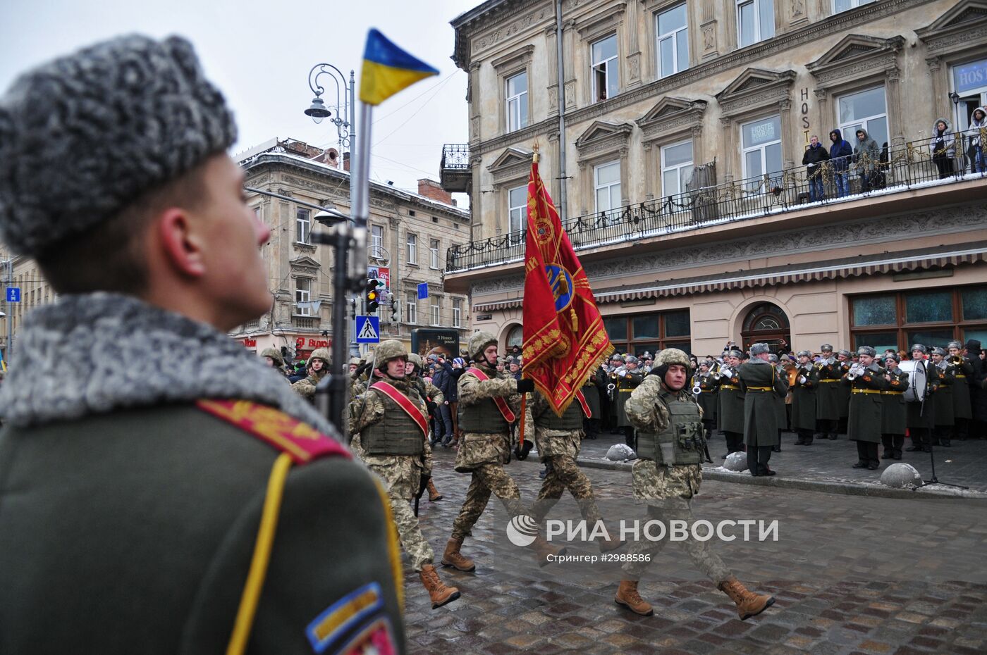 Празднование 25-й годовщины Вооруженных сил Украины во Львове