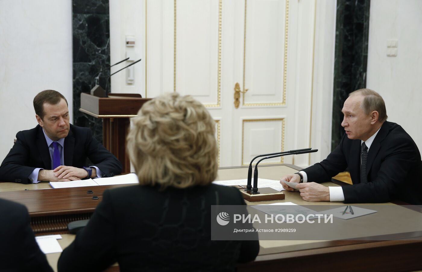 Президент РФ В. Путин провел заседание Совета безопасности РФ