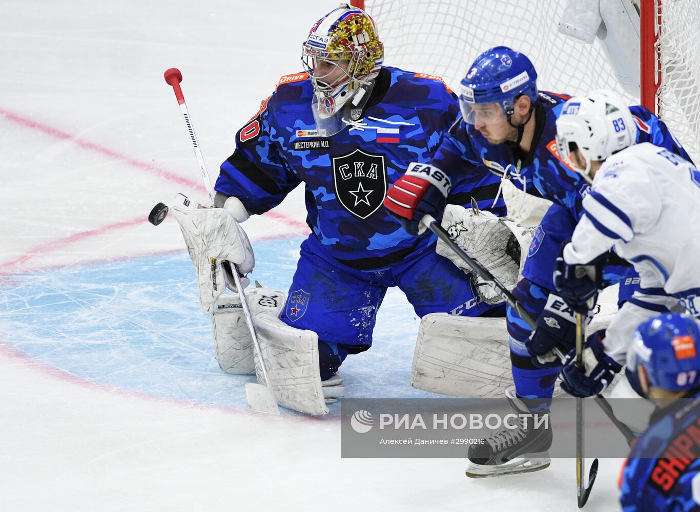 Хоккей. КХЛ. Матч СКА - "Динамо" (Москва)
