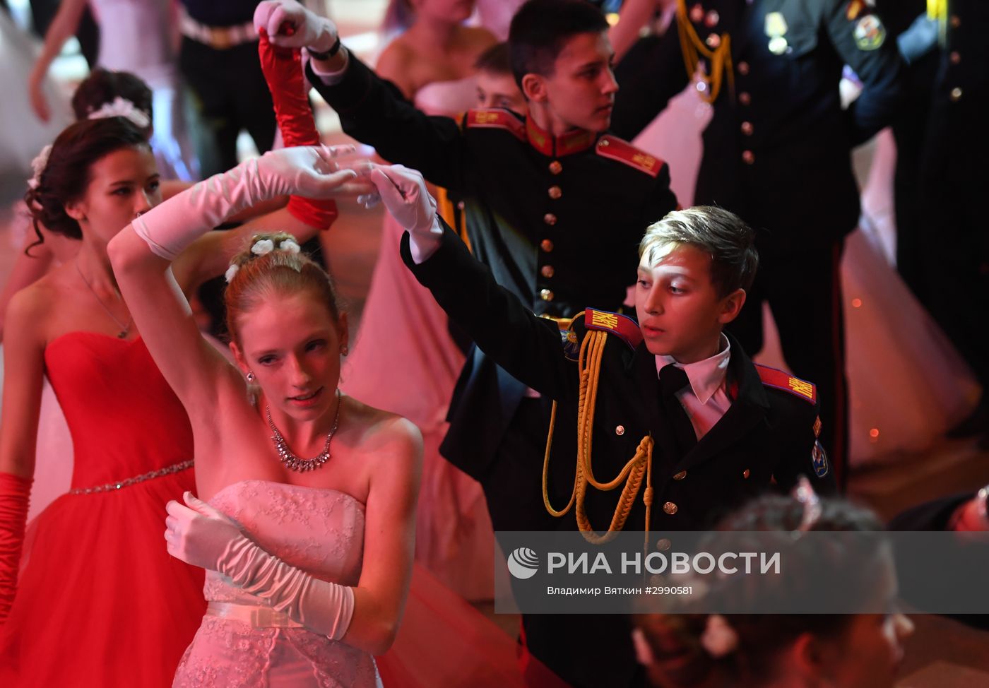 Международный Кремлевский Кадетский Бал