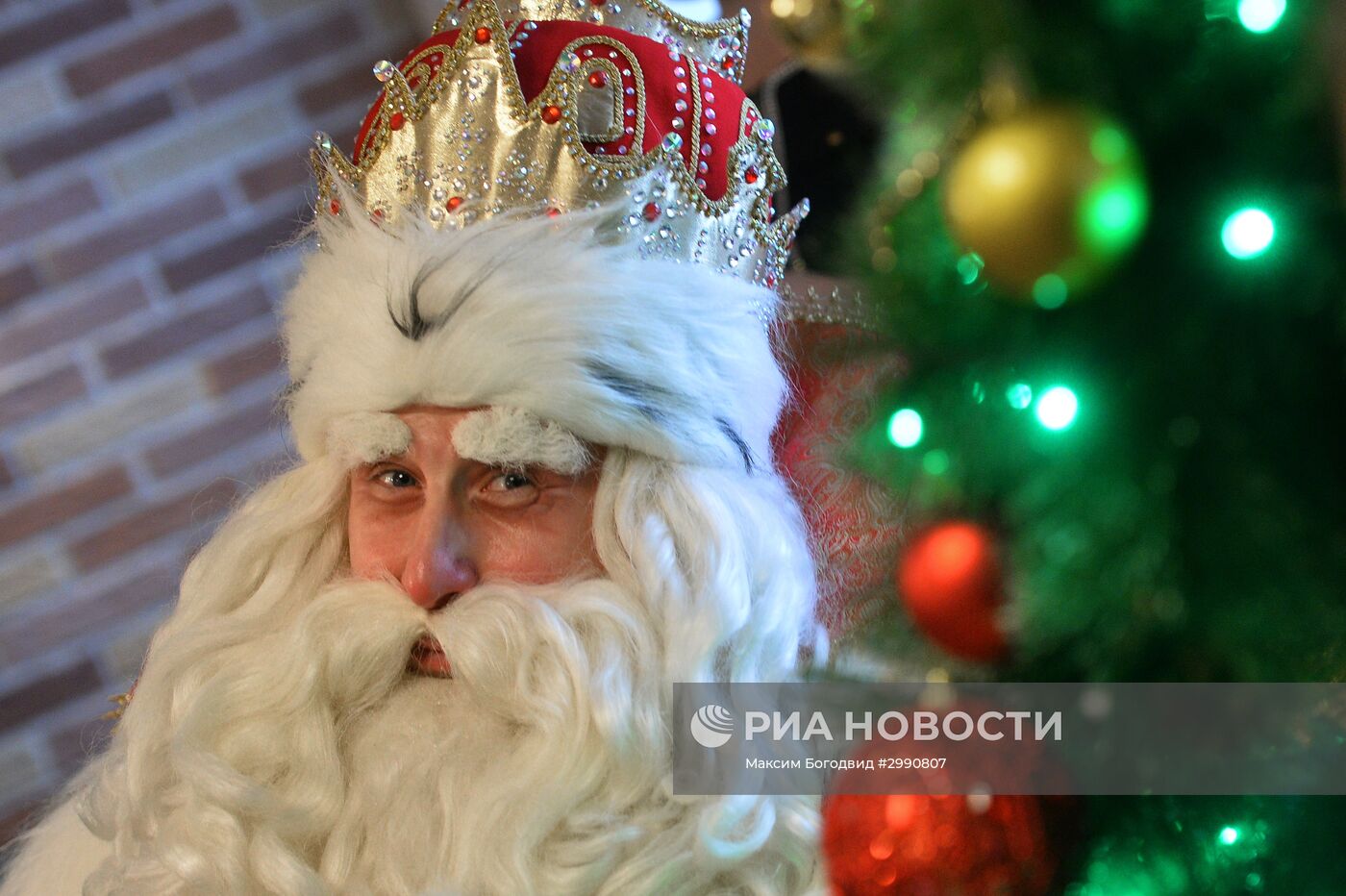 Дед Мороз из Великого Устюга посетил Казань