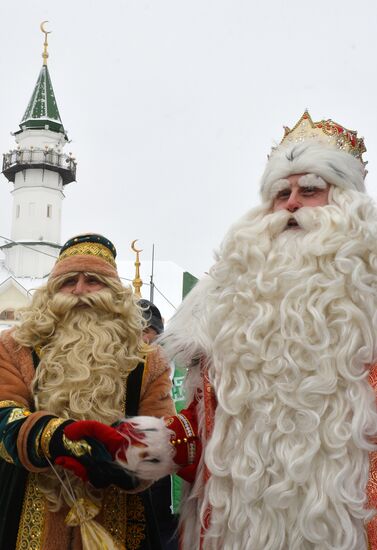 Дед Мороз из Великого Устюга посетил Казань