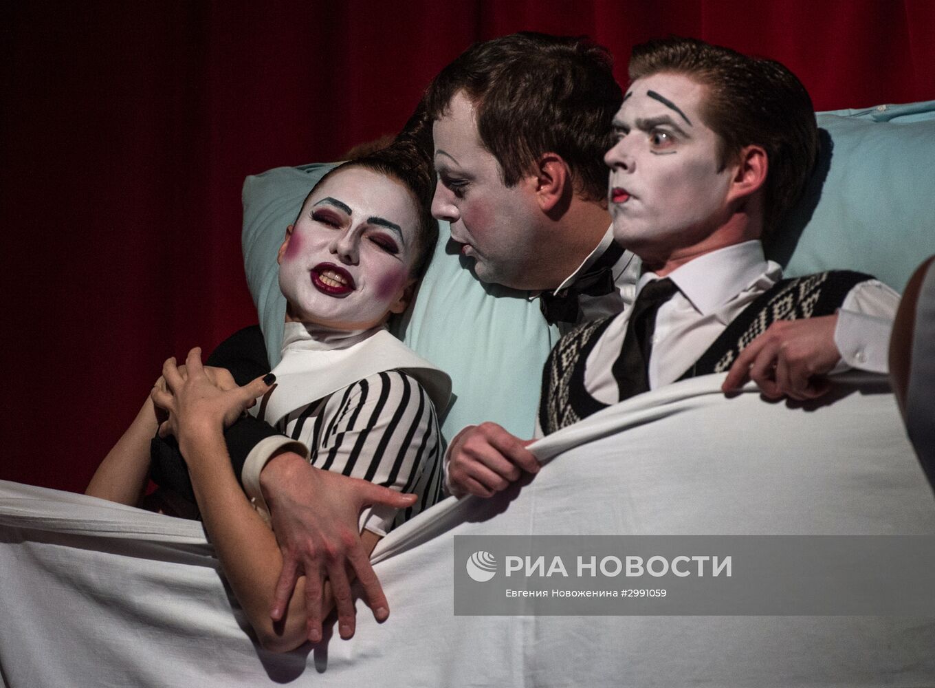 Показ премьерного спектакля "Диссидент"