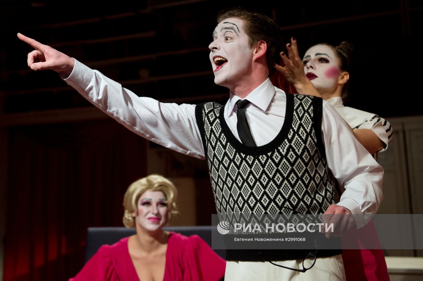 Показ премьерного спектакля "Диссидент"