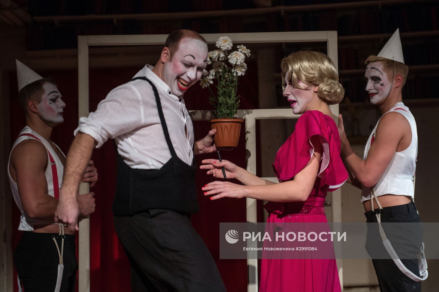 Показ премьерного спектакля "Диссидент"