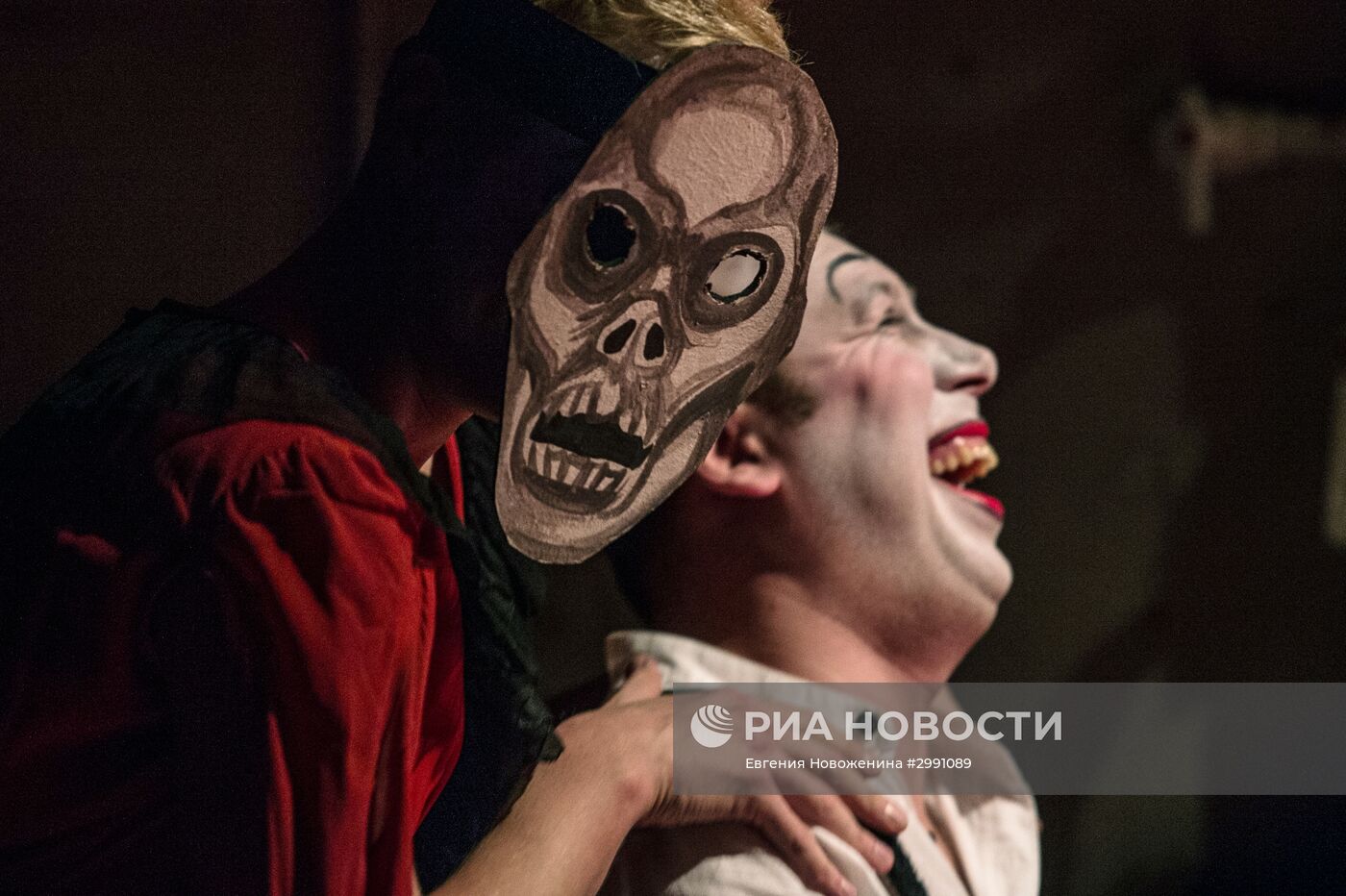 Показ премьерного спектакля "Диссидент"