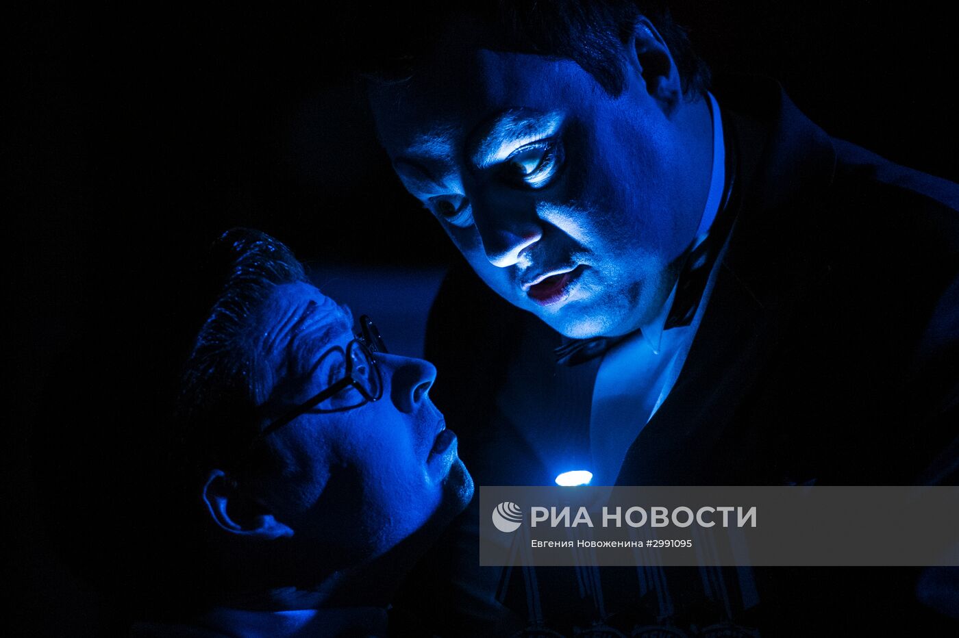 Показ премьерного спектакля "Диссидент"