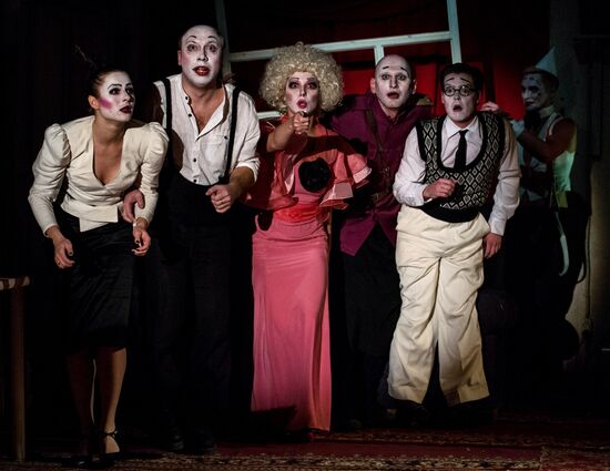 Показ премьерного спектакля "Диссидент"