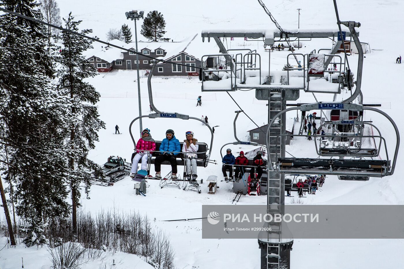 Открытие сезона на горнолыжном курорте "Ялгора" в Карелии