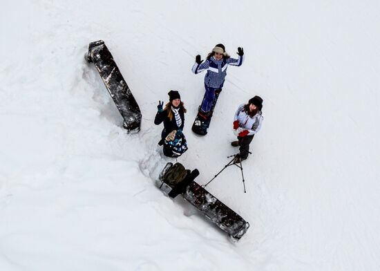 Открытие сезона на горнолыжном курорте "Ялгора" в Карелии