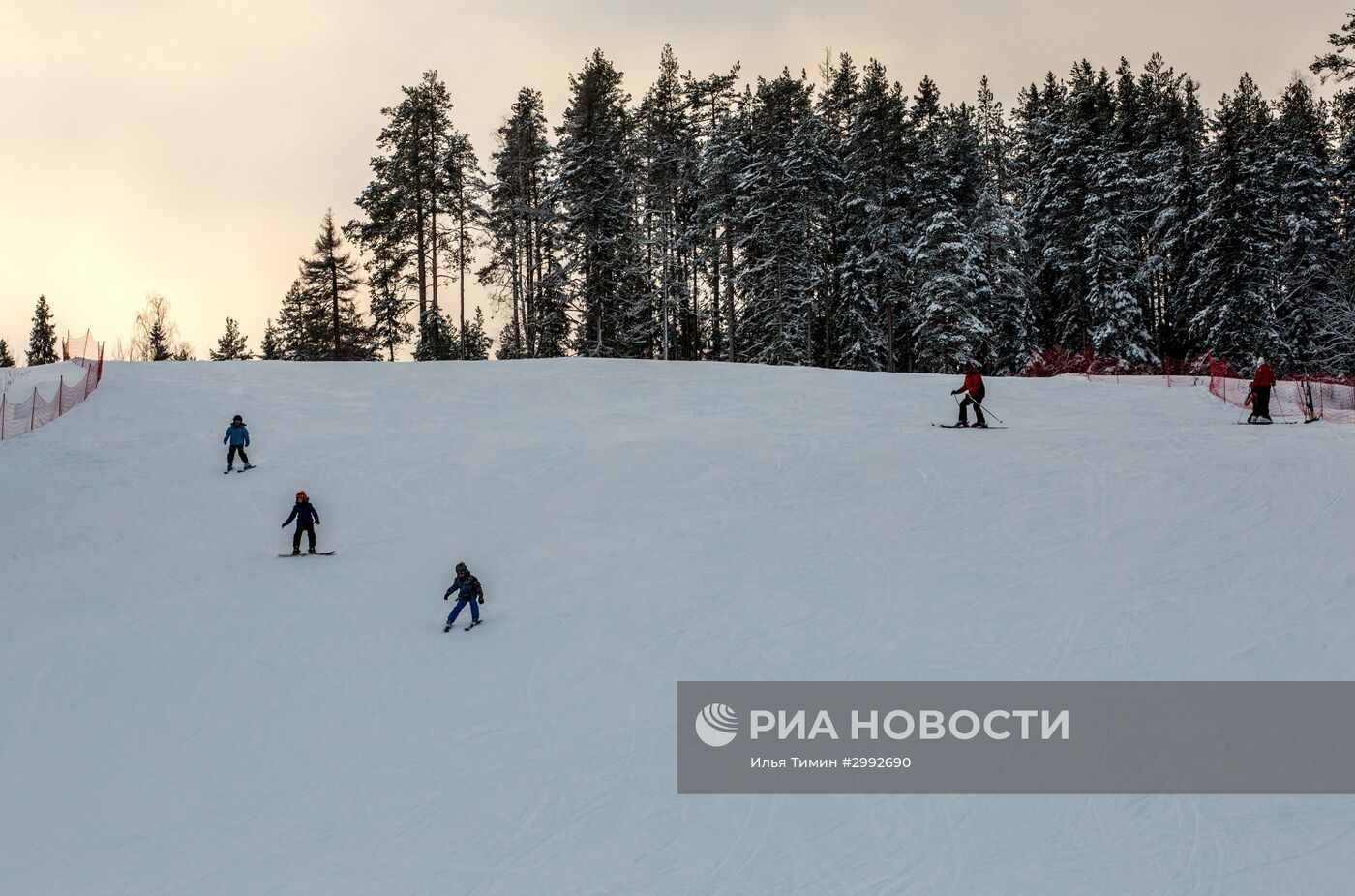 Открытие сезона на горнолыжном курорте "Ялгора" в Карелии