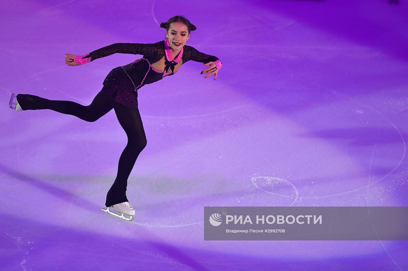 Фигурное катание. Финал ГП. Показательные выступления