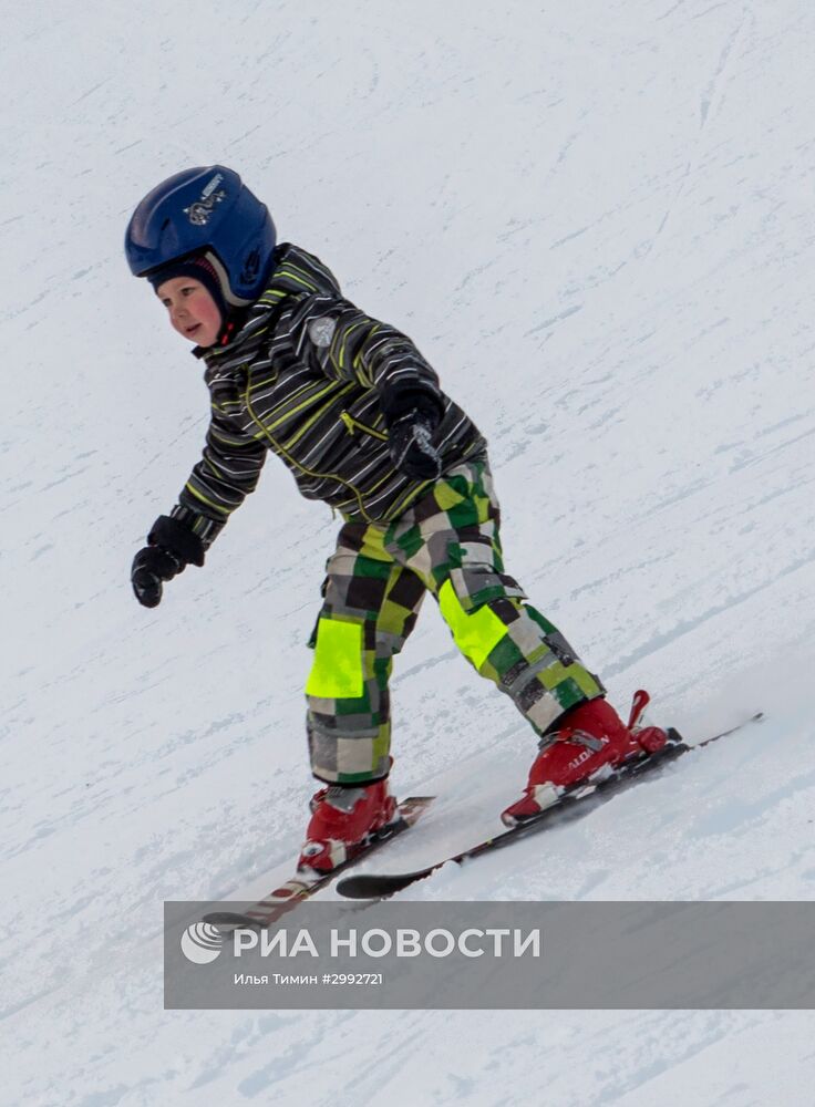 Открытие сезона на горнолыжном курорте "Ялгора" в Карелии