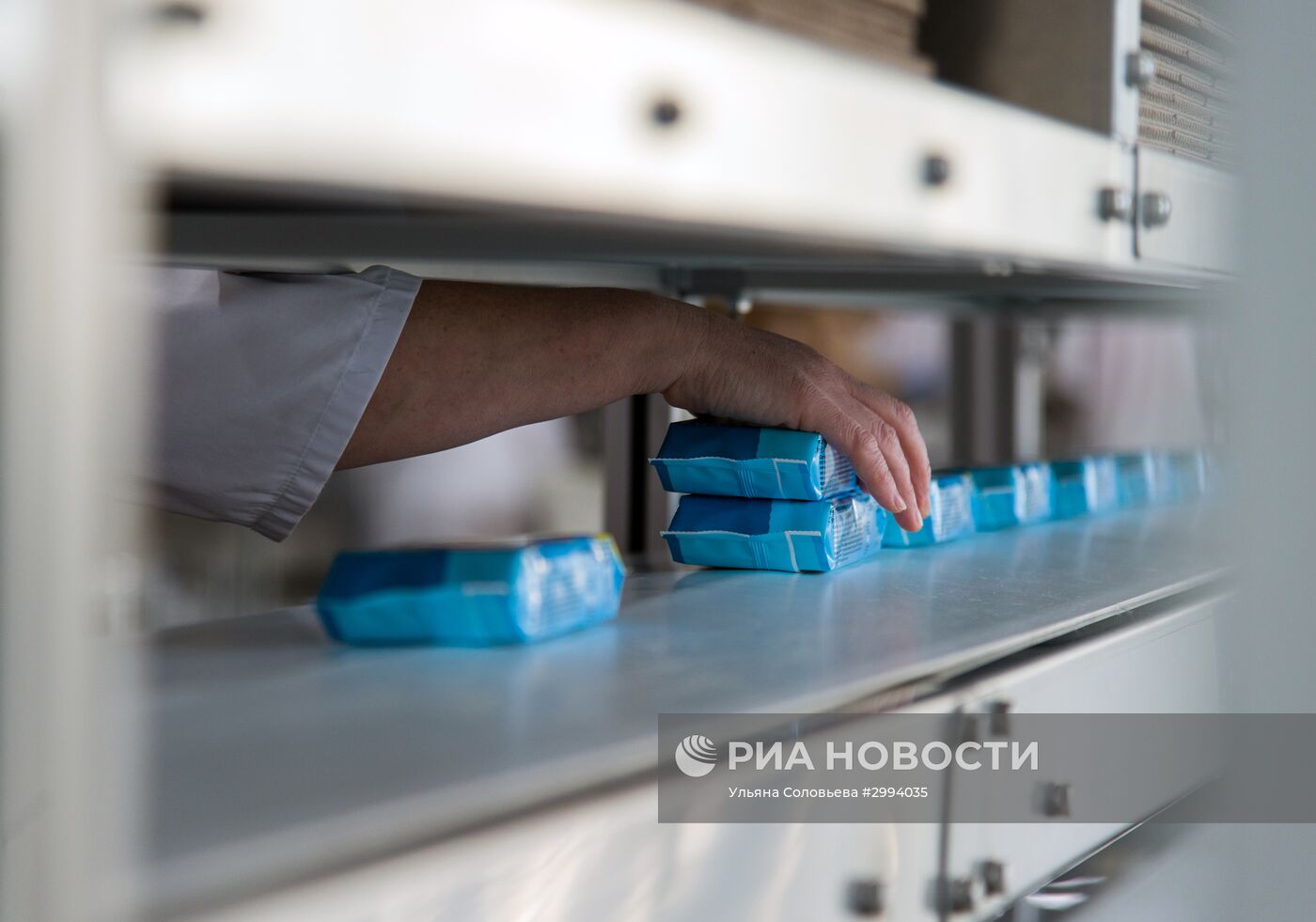 Производство печенья на заводе ООО "Келлогг Рус" в Воронеже