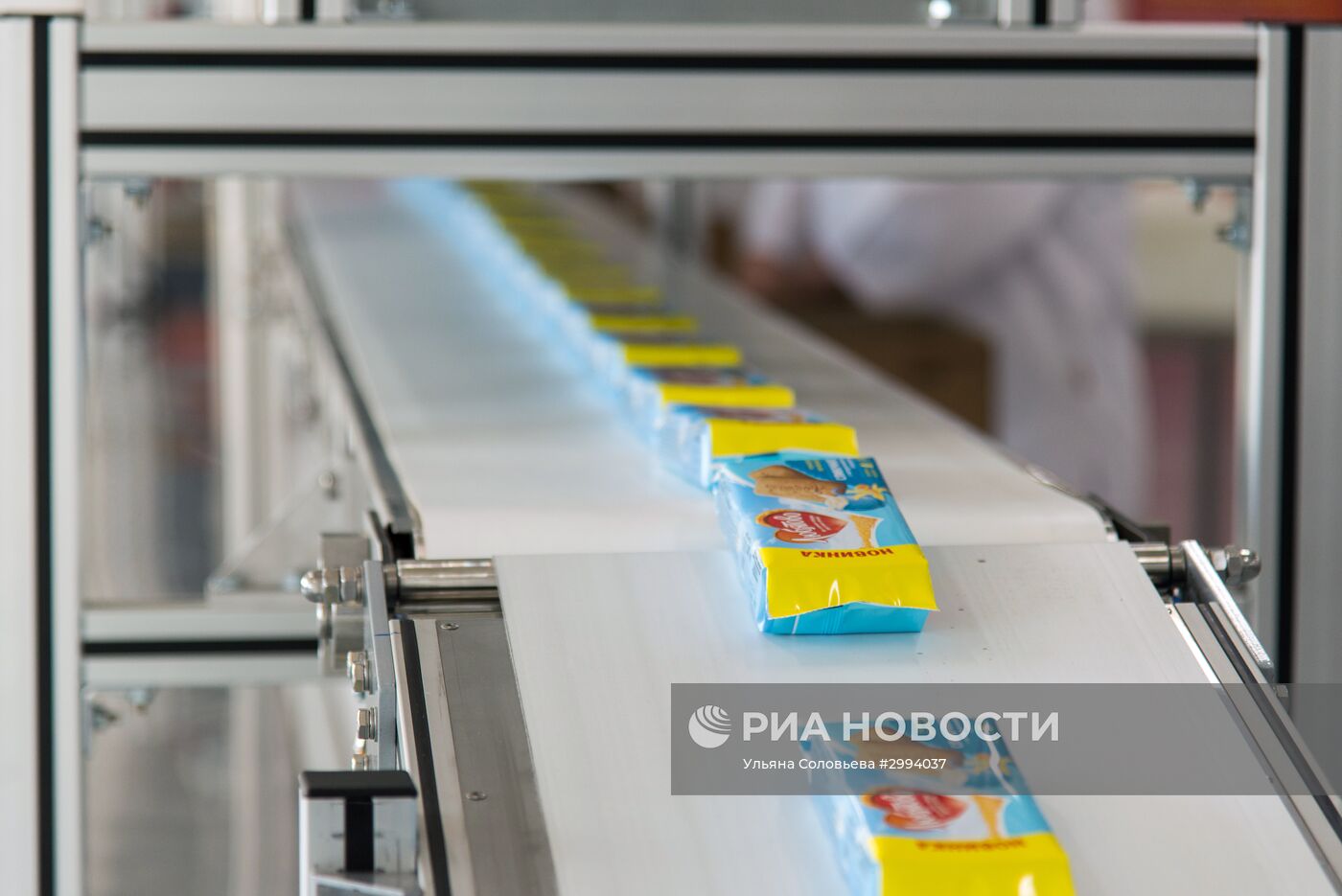 Производство печенья на заводе ООО "Келлогг Рус" в Воронеже